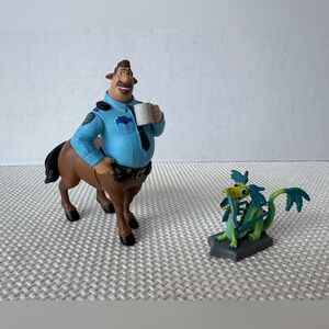 Pixar Onward Toys Set of 2 officer Colt Bronco and Blazey